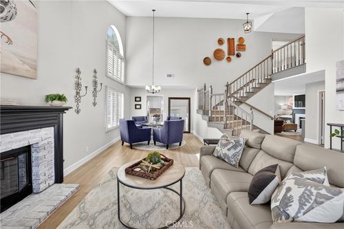5515 Camino Vis, Yorba Linda, CA, 92887-4946 | Card Image