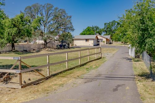 6521 6th Street, Rio Linda, CA, 95673 | Card Image