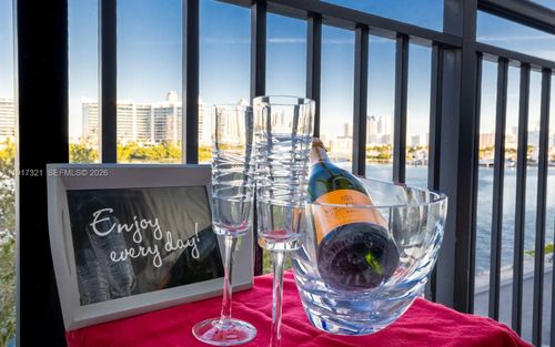 apt-12406-3255 Ne 184th St, Aventura, FL, 33160-4992 | Card Image