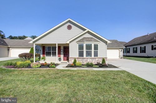 81 Lantern Ln, SHIPPENSBURG, PA, 17257-8769 | Card Image