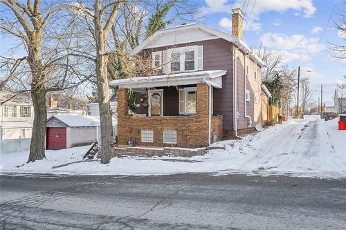 409 29th St, Beaver Falls, PA, 15010 | Card Image