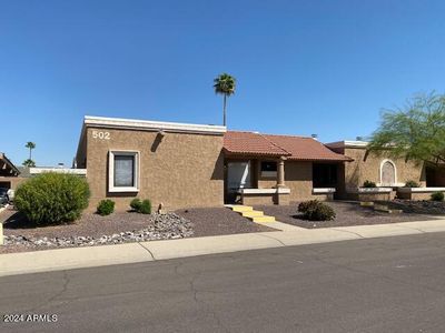 6 - 502 W Tonopah Drive, Condo with 2 bedrooms, 2 bathrooms and null parking in Phoenix AZ | Image 1