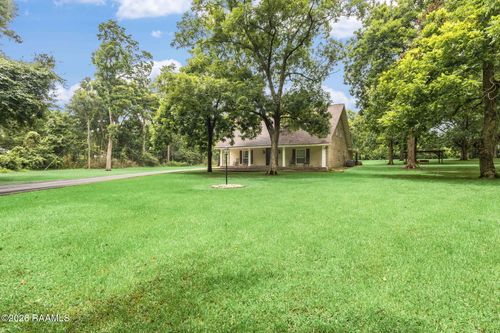129 Shaw Road, Opelousas, LA, 70570 | Card Image