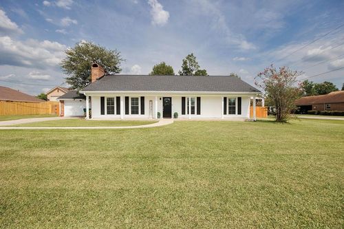 306 E Presidential Circle, Lake Charles, LA, 70611 | Card Image
