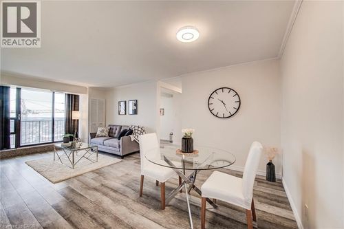 1504-81 Church St, Kitchener, ON, N2G4M1 | Card Image