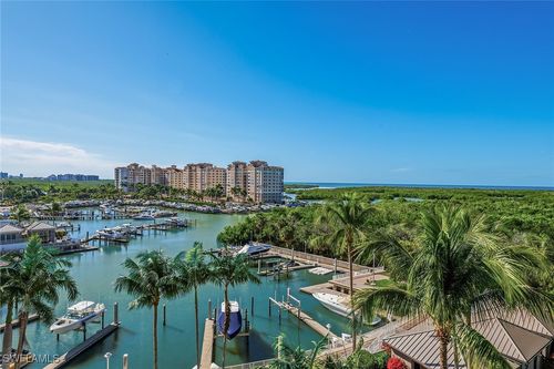 707-13675 Vanderbilt Dr, NAPLES, FL, 34110-6121 | Card Image
