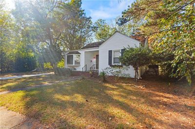 123 Orleans Circle, House other with 2 bedrooms, 1 bathrooms and null parking in Norfolk VA | Image 3