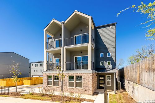 unit-2101-419 Ira Ave, San Antonio, TX, 78209-7112 | Card Image