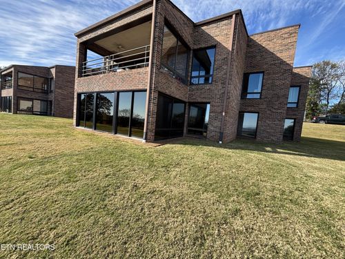 8-6208 Mountain Park Dr, Knoxville, TN, 37918-9223 | Card Image