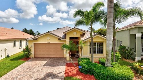 5195 Se Graham Dr, Stuart, FL, 34997-1556 | Card Image
