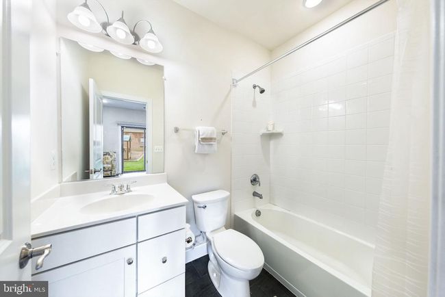 10567 Ratcliffe Trl, Townhouse with 3 bedrooms, 4 bathrooms and null parking in MANASSAS VA | Image 29