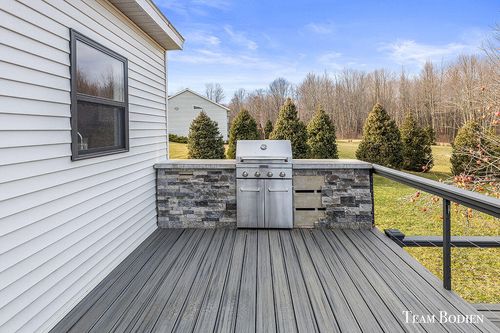 6329 Fisk Meadow Drive Ne, Courtland Township, MI, 49341 | Card Image