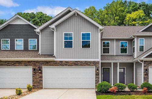 1023 Henson Park Dr, Greensboro, NC, 27455-0975 | Card Image