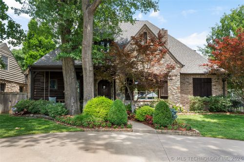 2549 S Evanston Ave, Tulsa, OK, 74114-3248 | Card Image