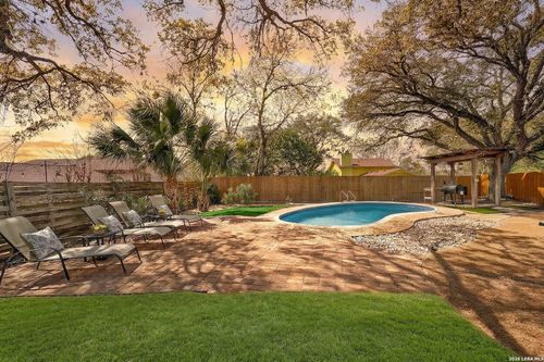 6522 Waterfall, San Antonio, TX, 78239-2828 | Card Image