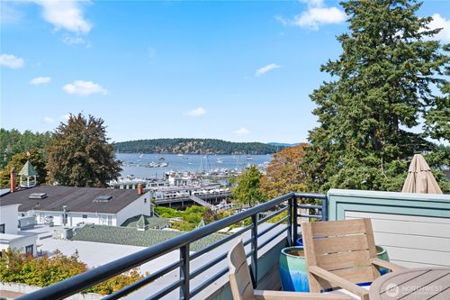 91 Captain Garthney Ln, Friday Harbor, WA, 98250-5865 | Card Image