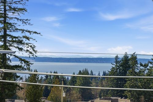 35-5858 132 St, Surrey, BC, V3X1N1 | Card Image