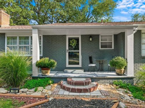199 W Wade Ave, Mountain Home, AR, 72653-5331 | Card Image