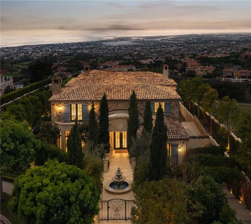 9 Pelican Crest Dr, Newport Coast, CA, 92657-1804 | Card Image