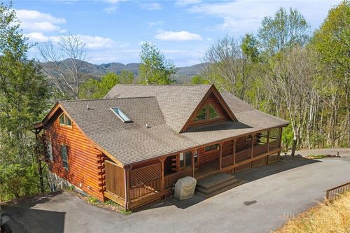 248 Hillcrest Ln, Banner Elk, NC, 28604-6683 | Card Image