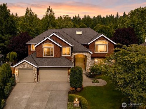 3054 205th Ct Ne, Sammamish, WA, 98074-4361 | Card Image