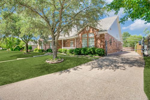 7120 Axis Ct, Fort Worth, TX, 76132-3571 | Card Image