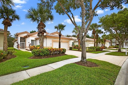 9228 Clipper Ct, West Palm Beach, FL, 33411-5176 | Card Image