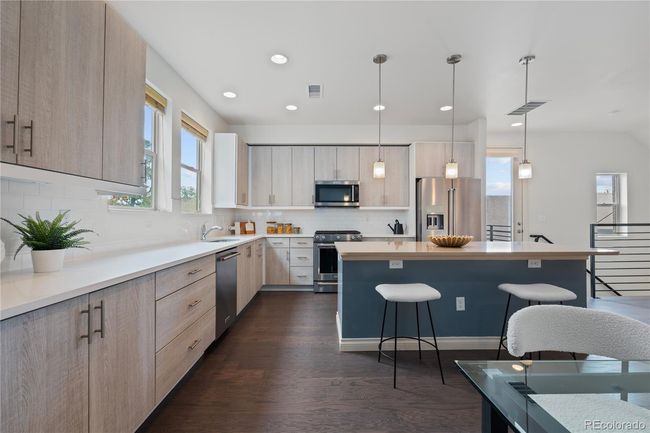 1325 Jackson St, House other with 2 bedrooms, 3 bathrooms and 2 parking in Denver CO | Image 8