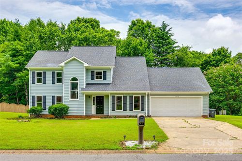 12812 Bradford Hill Ln, Huntersville, NC, 28078-8312 | Card Image