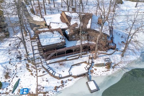 396 Lake Indian Hills Cir, Carbondale, IL, 62902-6188 | Card Image