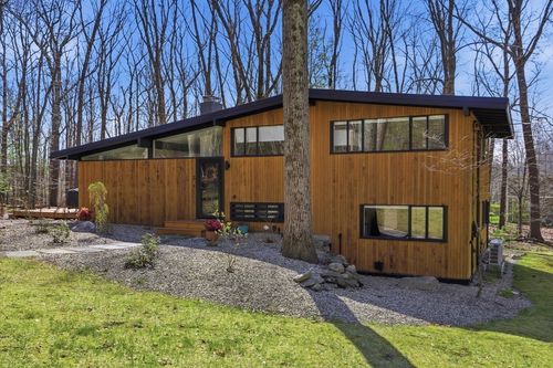 5 Gould Rd, Lexington, MA, 02420-1003 | Card Image