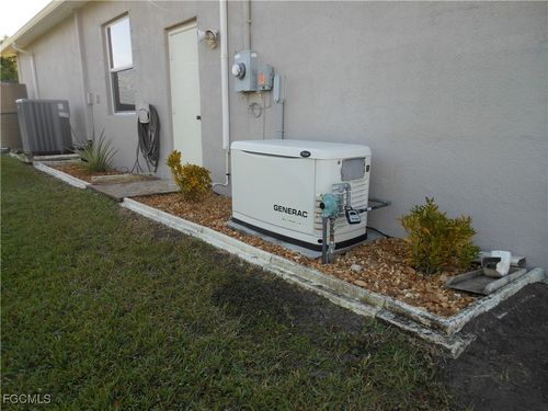 437 Picturesque, Lehigh Acres, FL, 33974-2805 | Card Image