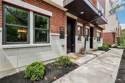 c-3906 Edwards Rd, Cincinnati, OH, 45209-3200 | Card Image