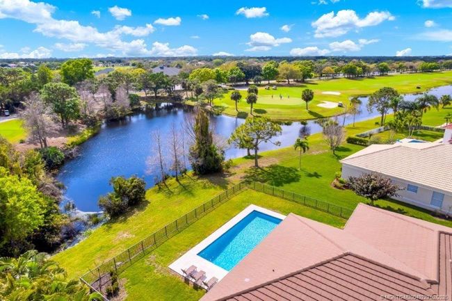 2712 Sw Bear Paw Trl, House other with 4 bedrooms, 3 bathrooms and 3 parking in Palm City FL | Image 6