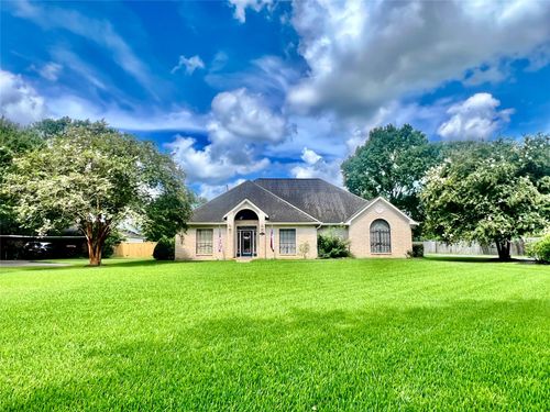 6005 Lakeside Dr, Liberty, TX, 77575-3009 | Card Image