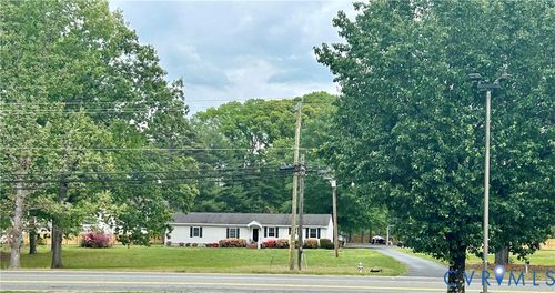 8054 Shady Grove Rd, Mechanicsville, VA, 23111-2212 | Card Image