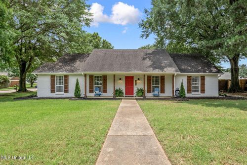 7101 Bluegrass Rd, Olive Branch, MS, 38654-1006 | Card Image