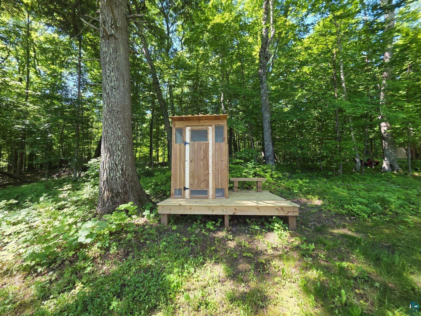Land in La Pointe 4