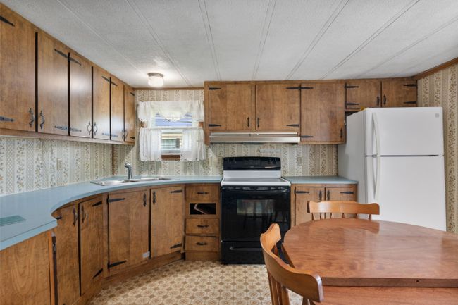 53 Field Ln, House other with 2 bedrooms, 1 bathrooms and null parking in Richmond VT | Image 4