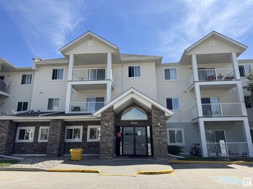 316-9525 162 Ave Nw, Edmonton, AB, T5Z3V2 | Card Image