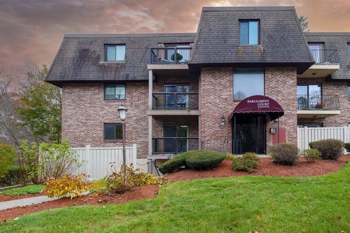 14-59 School St, Northborough, MA, 01532-2345 | Card Image