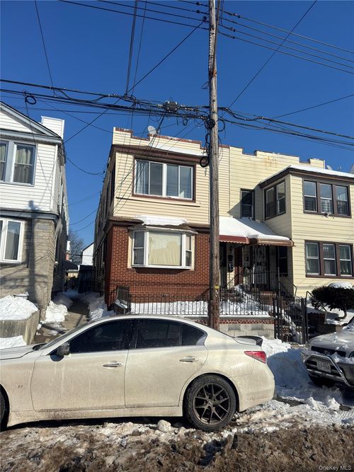 93 202nd St, Hollis, NY, 11423-3016 | Card Image