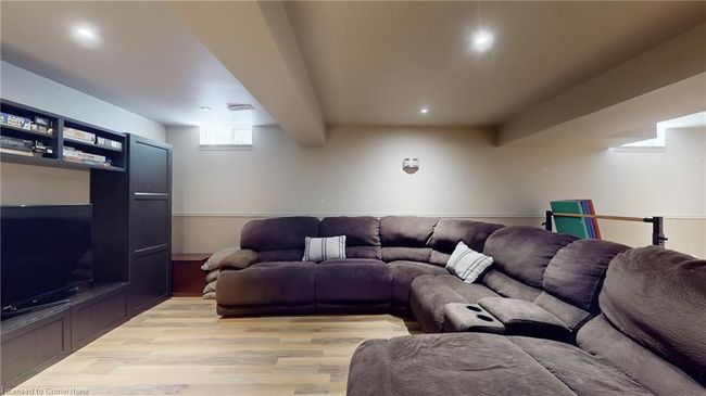 7 Vidal Crt, House other with 4 bedrooms, 4 bathrooms and 4 parking in Grimsby ON | Image 35