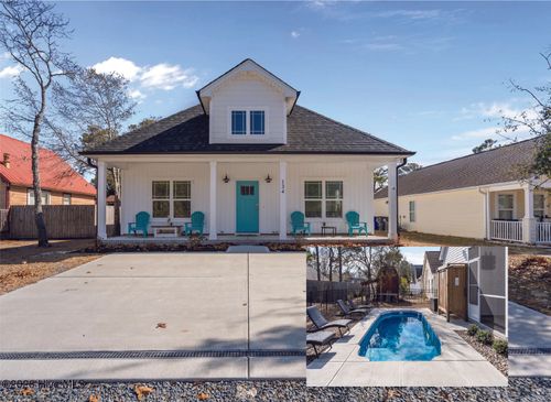 134 Ne 5th St, Oak Island, NC, 28465-6609 | Card Image
