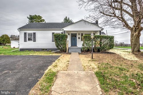 1904 E Pennsylvania Ave, LEBANON, PA, 17042-8344 | Card Image