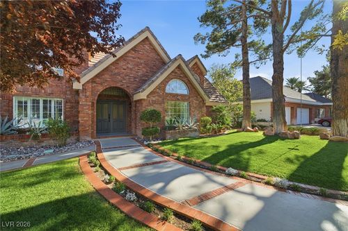 2252 Buckingham Ct, Henderson, NV, 89074-5313 | Card Image