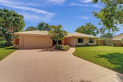 640 Sw 62nd Ave, Plantation, FL, 33317-3938 | Card Image