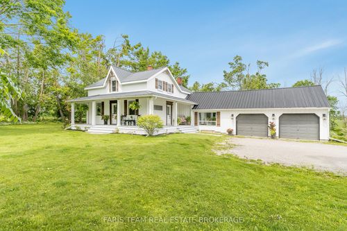 2462 Ridge Rd E, Oro Medonte, ON, L0L1T0 | Card Image