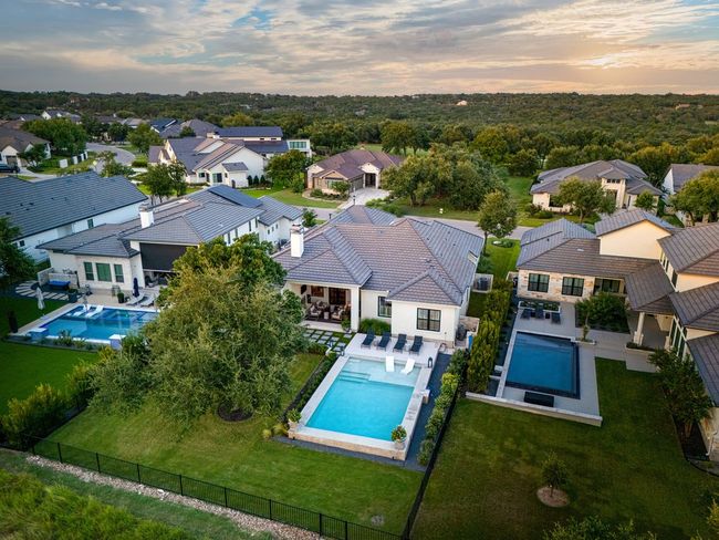 1104 Flint Ridge Trl, House other with 4 bedrooms, 5 bathrooms and null parking in Georgetown TX | Image 36