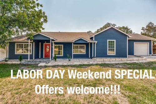 560 Persimmon Pass, Fischer, TX, 78623-2032 | Card Image